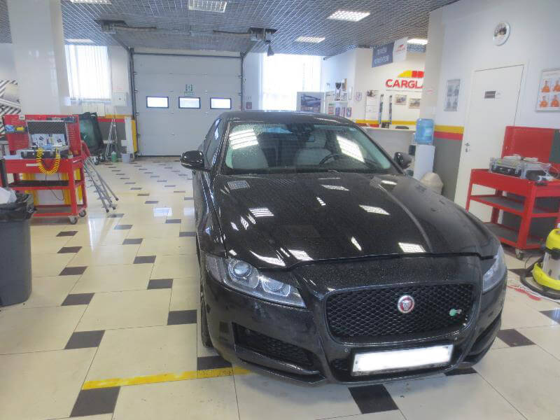 Замена стекла на jaguar xe в Carglass